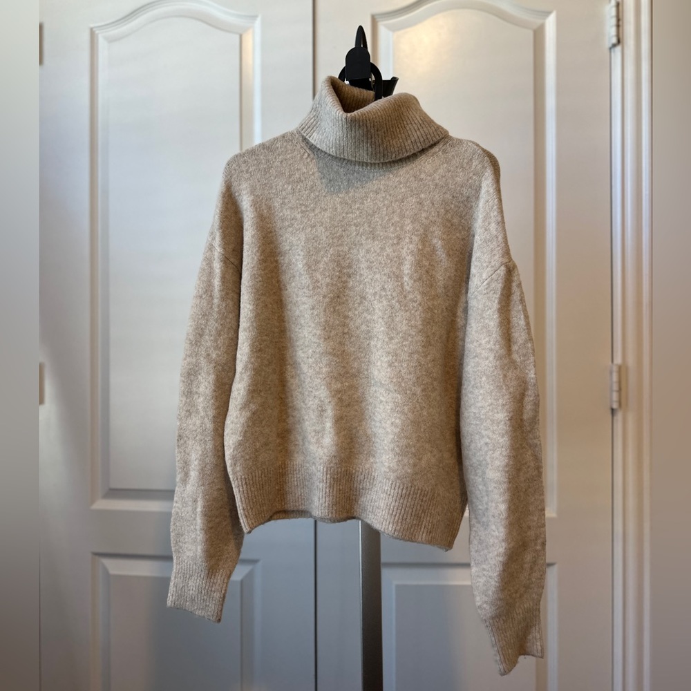 H&M cream color turtleneck sweater